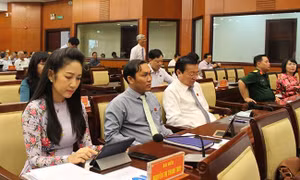  ‘Nóng’ chuyện chi thu nhập tăng thêm tại nghị trường HĐND TP Hồ Chí Minh