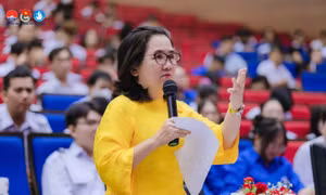  Đại biểu dân cử cần phát huy vai trò đại diện, đáp ứng niềm tin của cử tri