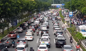 Năm tình huống giải quyết ùn tắc tại cửa ngõ TP Hồ Chí Minh dịp nghỉ lễ