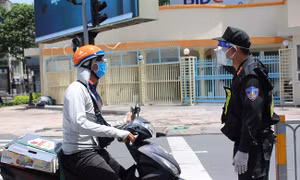 TP Hồ Chí Minh điều chỉnh và bổ sung thêm đối tượng được phép ra đường từ ngày 23/8