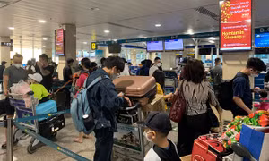 Những lưu ý cần thiết khi đi lại tại sân bay Tân Sơn Nhất dịp cận Tết
