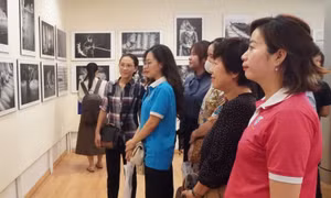 TP Hồ Chí Minh: Khai mạc triển lãm ảnh nghệ thuật ‘Nghề thủ công truyền thống'