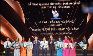 Giải Báo chí TP Hồ Chí Minh tôn vinh những tác phẩm phụng sự nhân dân