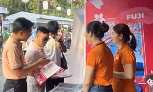 Du lịch lễ 2/9: Giá vé máy bay tăng, lượng khách không biến động lớn