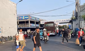 TP Hồ Chí Minh: Tàu xe sẵn sàng đáp ứng nhu cầu đi lại tăng cao dịp lễ 30/4 và 1/5