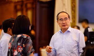 TP Hồ Chí Minh đánh giá sự hài lòng để điều chỉnh thái độ cán bộ, công chức