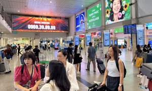 TP Hồ Chí Minh: Nhiều đoàn khách khởi hành đi du lịch dịp lễ 30/4 và 1/5