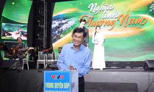 Ông Johnathan Hạnh Nguyễn vét hết tiền hưu từ quỹ gia đình gửi đồng bào lũ lụt