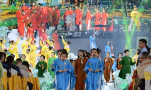 Khai mạc Lễ hội Áo dài TP Hồ Chí Minh lần thứ 10