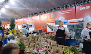 12.000 tô phở miễn phí đến với công nhân, người lao động tại Bàu Bàng