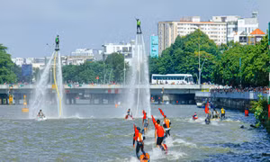 TP Hồ Chí Minh: Điều chỉnh giao thông 29 tuyến đường trong thời gian diễn ra Lễ hội Sông nước