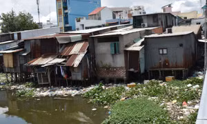 TP Hồ Chí Minh: Tăng giám sát để hình thành thói quen xả rác đúng nơi quy định