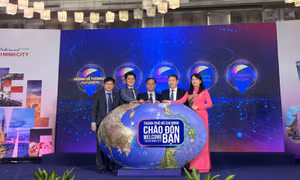 Phát động chương trình 'TP Hồ Chí Minh chào đón bạn'