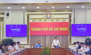 Phó Thủ tướng chỉ đạo TP Hồ Chí Minh hoàn tất mọi khâu chuẩn bị Diễn đàn Kinh tế mùa thu 2025