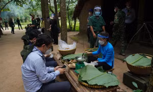 Khánh Hòa và TP Hồ Chí Minh 'bắt tay' thực hiện du lịch an toàn, thích ứng với dịch COVID-19