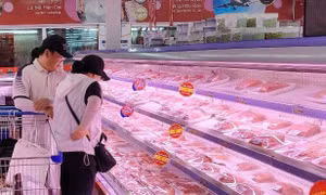 Doanh nghiệp tiếp tục đề xuất tăng giá thịt lợn bình ổn tại TP Hồ Chí Minh