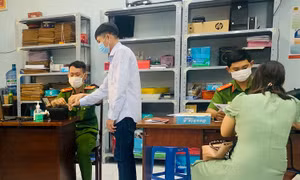 Người dân Thành phố Hồ Chí Minh không cần xuất trình giấy tờ xác minh tín đồ tôn giáo khi làm căn cước
