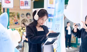 Tạm dừng cuộc thi ‘Viết chữa lành’ để bảo vệ quyền lợi của người viết