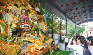 Chiêm ngưỡng các tác phẩm nghệ thuật tạo hình độc đáo từ trái cây