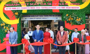 Khai mạc Tuần lễ triển lãm sản phẩm ngành dệt may và da giày năm 2022