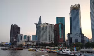 TP Hồ Chí Minh hướng đến tăng trưởng hai con số - Bài 1: Đẩy mạnh tái cấu trúc siêu đô thị