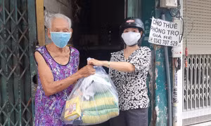 TP Hồ Chí Minh rà soát các đối tượng khó khăn để triển khai gói hỗ trợ thứ hai