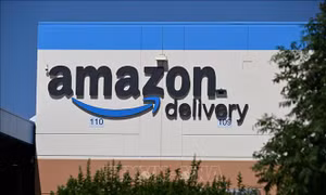 Gã khổng lồ Amazon đàm phán lại mối quan hệ với Dịch vụ Bưu chính Mỹ