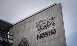 Nestlé bị chỉ trích khi tăng lượng đường trong ngũ cốc cho trẻ em châu Phi