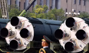 Washington cáo buộc Bắc Kinh mở rộng kho vũ khí hạt nhân và phản ứng của Trung Quốc