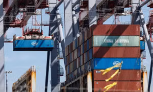 Tòa án Mỹ yêu cầu hoàn trả hơn 130 tỷ USD thuế quan bị áp dưới thời Tổng thống Trump