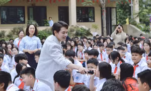 Văn học kết nối ngôn ngữ kỳ diệu từ trang sách đến học đường