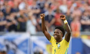 World Cup 2026: Brazil chào đón trẻ sơ sinh theo cách đặc biệt trong ngày hội bóng đá 