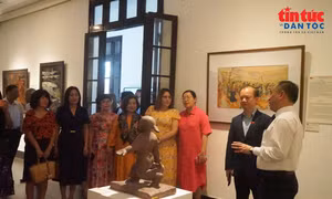 ‘Ký ức những năm tháng không quên’: Khắc họa khí thế lao động dựng xây đất nước