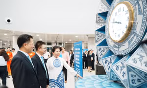 Lần đầu tiên đưa nghệ thuật công cộng vào hệ thống ga Metro Bến Thành