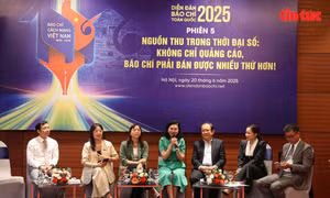 Nguồn thu báo chí trong thời đại số: ‘Không chỉ quảng cáo, báo chí phải bán được nhiều hơn’