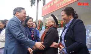 Phát huy vai trò của phụ nữ trong kỷ nguyên mới