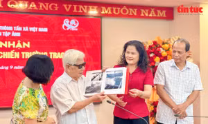  Nhà báo Đinh Quang Thành dành trọn một đời say mê với báo chí và nhiếp ảnh