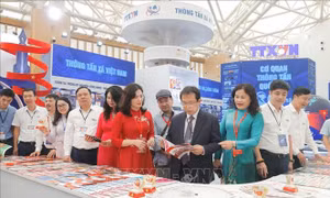 Gian trưng bày của TTXVN tại triển lãm: 80 năm nguồn tin chính thống - dòng tin chủ lực chảy mãi