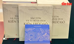 Gìn giữ ký ức lịch sử và di sản kiến trúc qua những trang sách