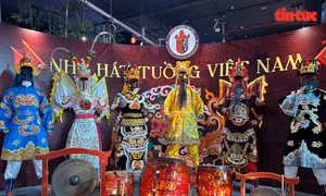 Người dân hào hứng trải nghiệm 12 ngành công nghiệp văn hóa tại triển lãm thành tựu đất nước 