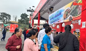 Vị Xuân gắn kết du khách tại Hội chợ Mùa Xuân 2026