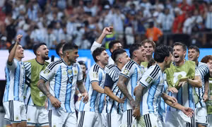 Argentina khó vô địch World Cup 2026 nếu vẫn thủng lưới quá dễ và trông chờ mãi vào Messi