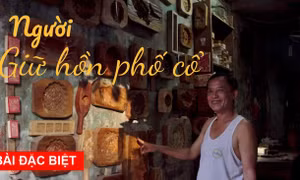 Người giữ hồn phố cổ