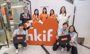 Quỹ Đổi mới Hồng Kông cùng Sino Group triển khai chương trình “một laptop” dành cho học sinh gặp khó