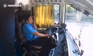 Lái xe gây tai nạn do mất tập trung