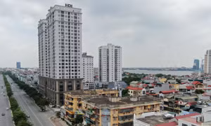 Chưa bàn giao sổ đỏ chung cư, chủ đầu tư có được ký thanh lý hợp đồng?