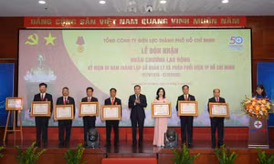 EVNHCMC: 50 năm đồng hành cùng sự phát triển Thành phố Hồ Chí Minh