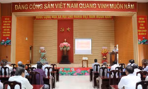 Giảm nghèo về thông tin thúc đẩy phát triển kinh tế-xã hội 