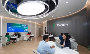 Manulife Việt Nam chi trả gần 4.000 tỷ đồng quyền lợi bảo hiểm 6 tháng đầu năm 2025