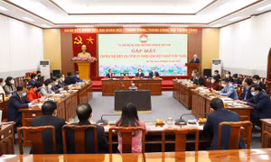 Duy trì xuyên suốt tinh thần đại đoàn kết toàn dân tộc trong hoạt động đối ngoại 